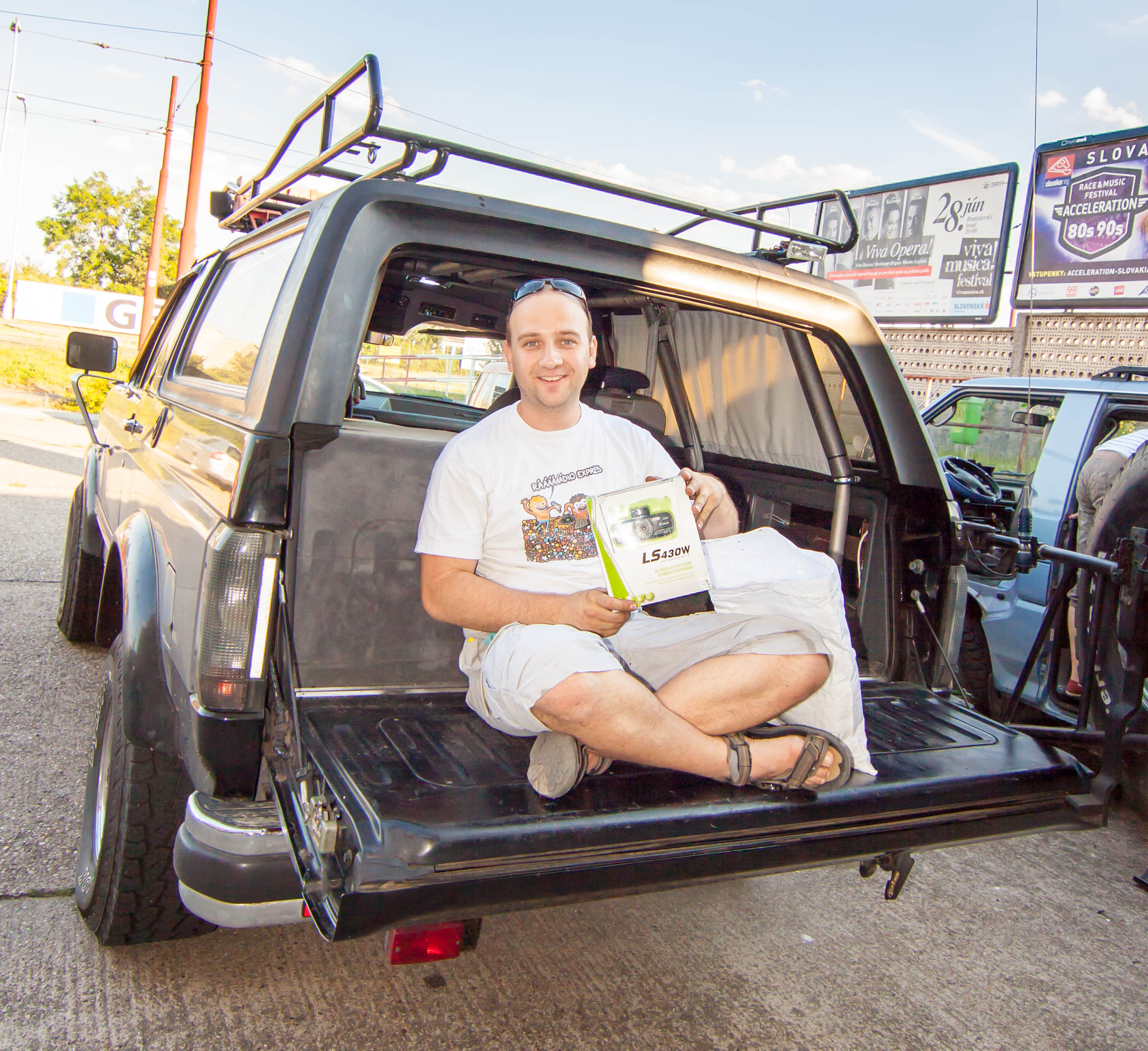 Bronco namiesto hotela 1