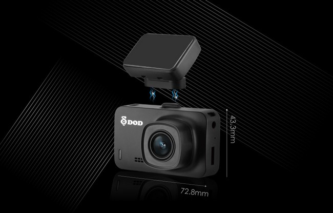 dod uhd10 autokamera magnetický držiak